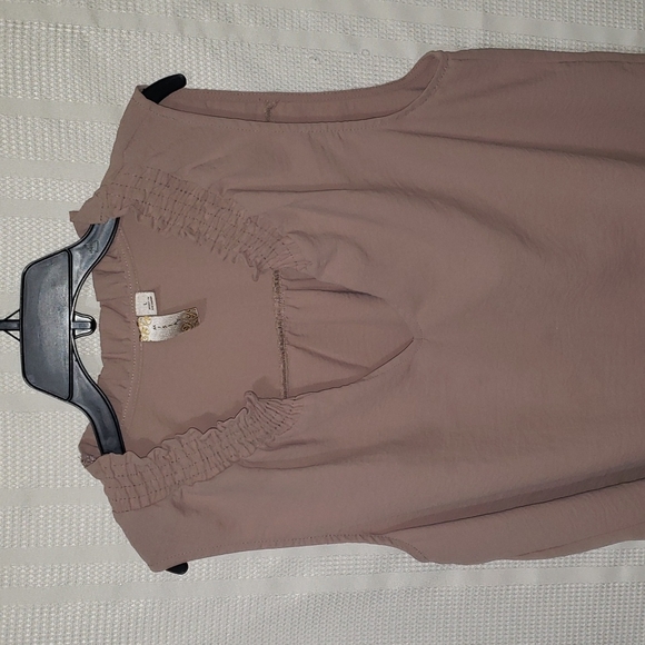 Lot of 2 Women's Large Sleeveless Top From Violet & Claire and Misia - Picture 9 of 12